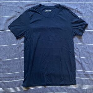 American Giant women’s navy blue small T-shirt